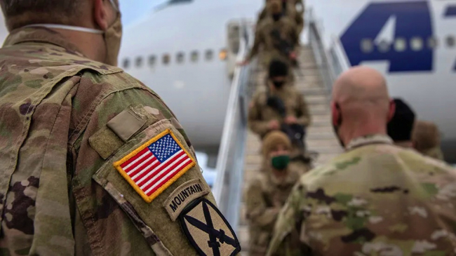 Irak ve Afganistan gibi bölgelerden ülkelerine dönen ABD askerleri sosyal hayat uyum sağlamakta ciddi zorluklar çekti.